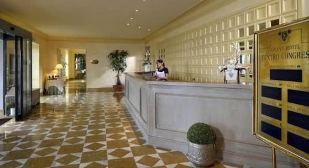 Grand Hotel Аренцано Экстерьер фото